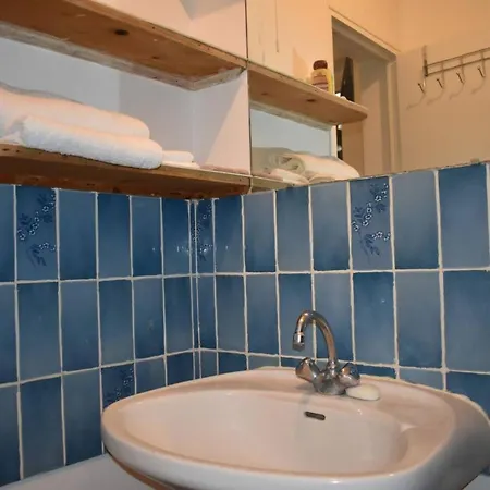Cosy Studio In Quartier De Chatelet Appartement